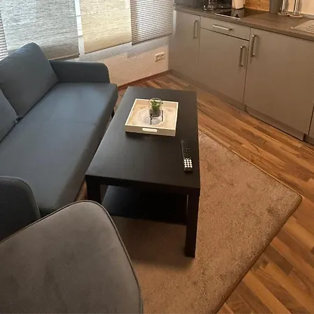 Stadtnahen I Kueche I *